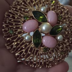 Sarah Coventry Brooch 