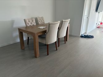 Dining room table