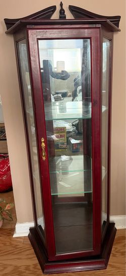 Wood luxury display case
