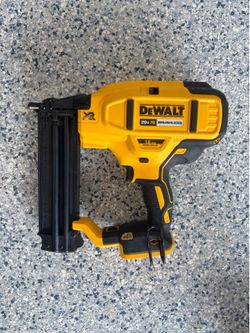 Dewalt XR Brushless 18 gauge Brad Nailer