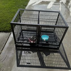Heavy duty dog crate