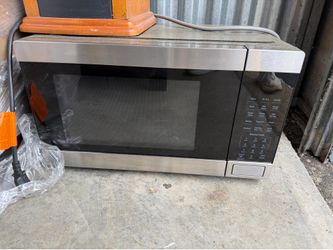 Convection oven/microwave/air fryer