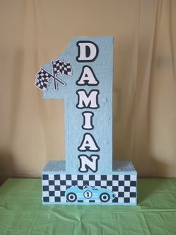 Personalized piñata