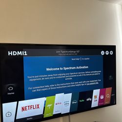 55inch LG SMART TV With Mount