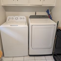 GE Washer And Samsung Dryer - Full Size