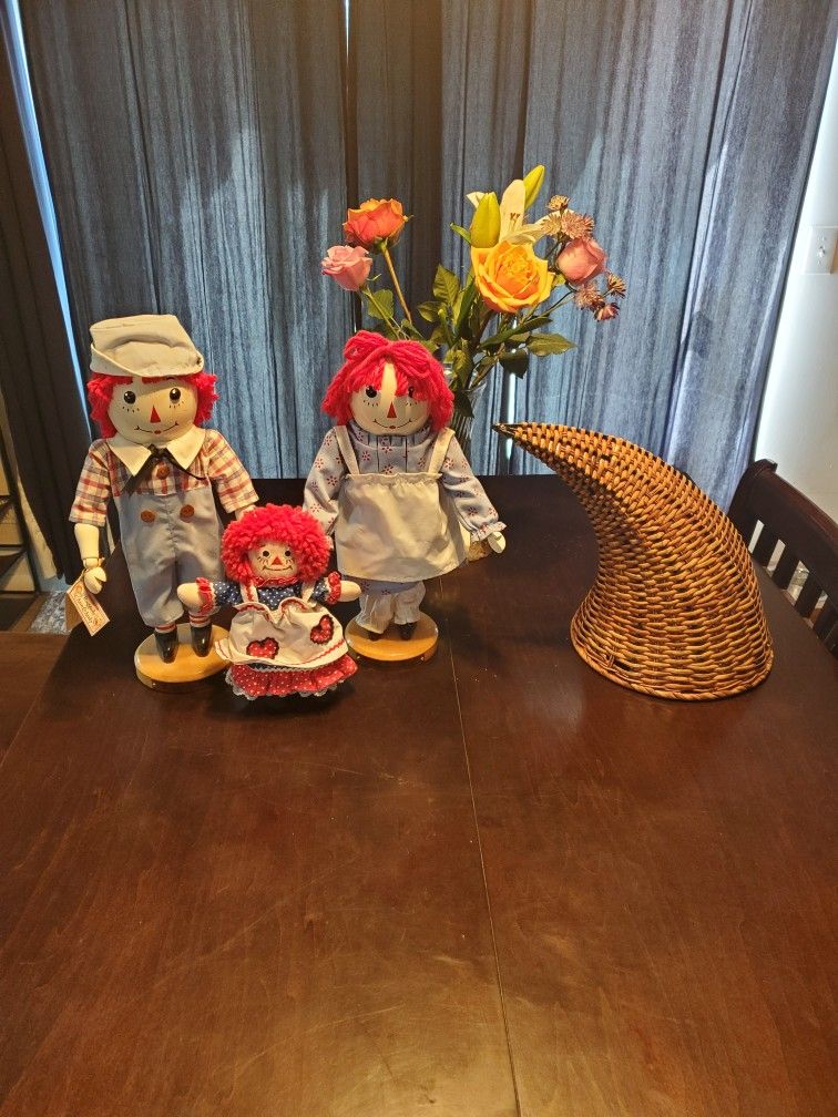 Raggedy Ann And Andy Nutcracker 