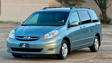 2008 Toyota Sienna