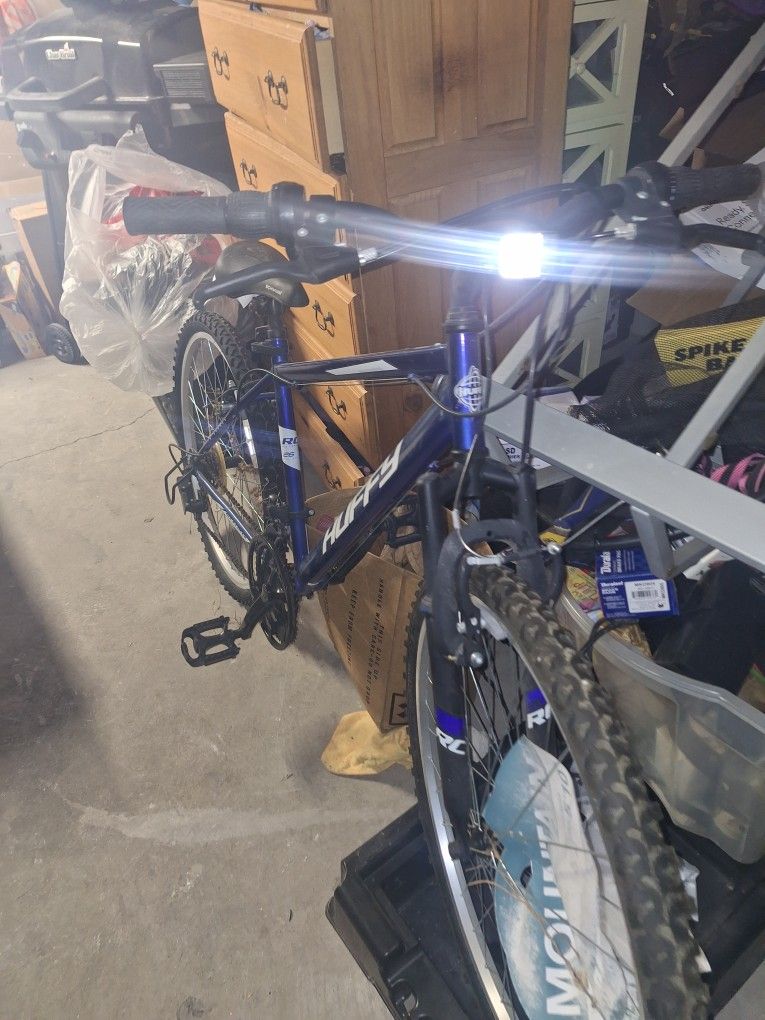 This Rock Creek Mountain Bike Is Good As New It Has Not Been Rode Often And Is In Great Condition Just Needs A Tiny Clean Up And Some Air In The Tires