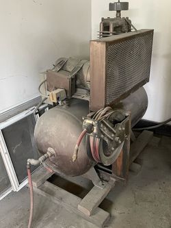 Air Compressor (Full-Size Stationary)
