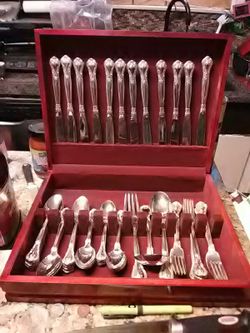 Godinger silverware very nice heavy must see to appreciate