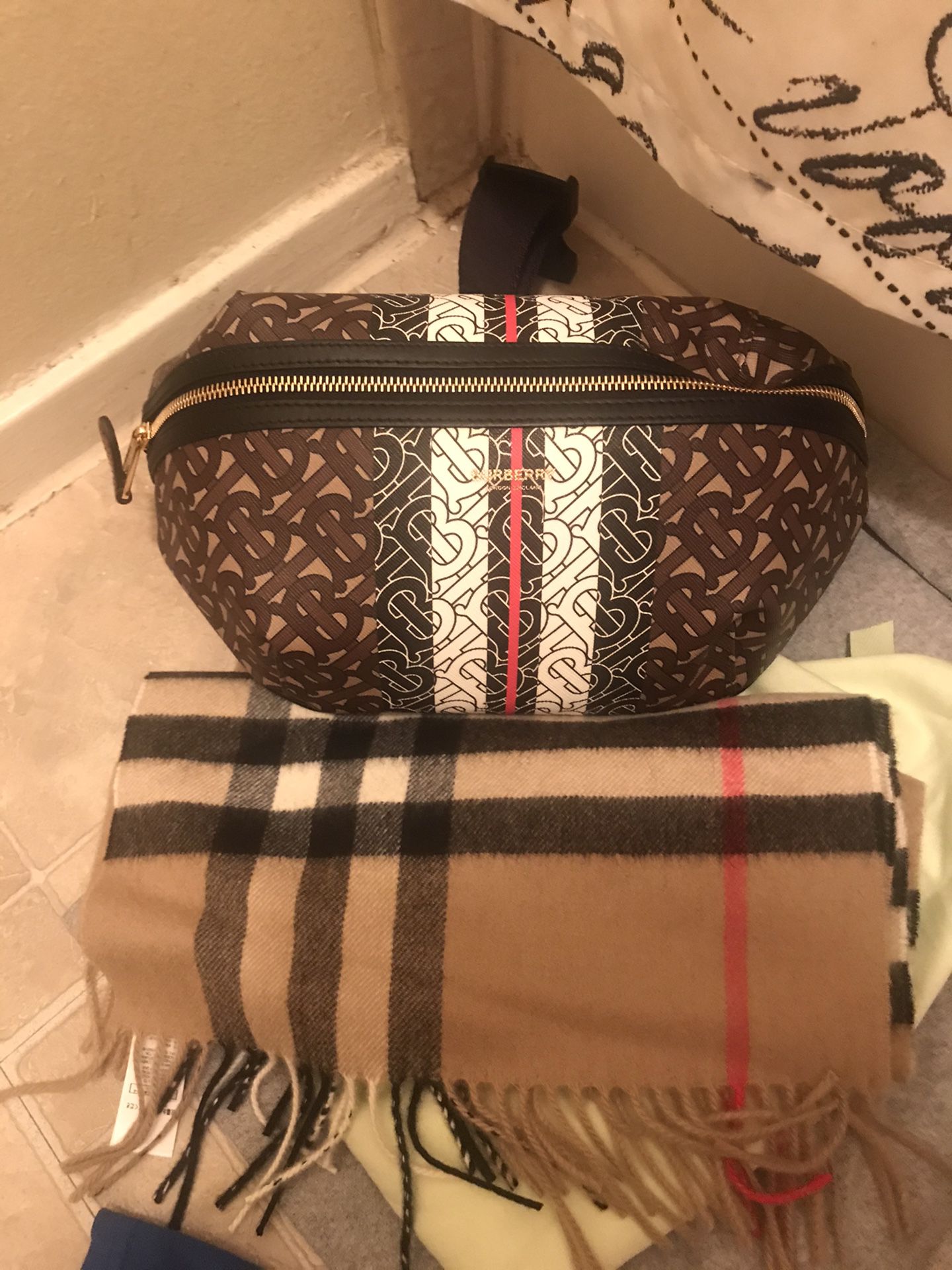 Burberry fanny pack/scarf