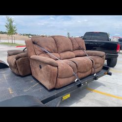 La Z Boy Sofa Set 