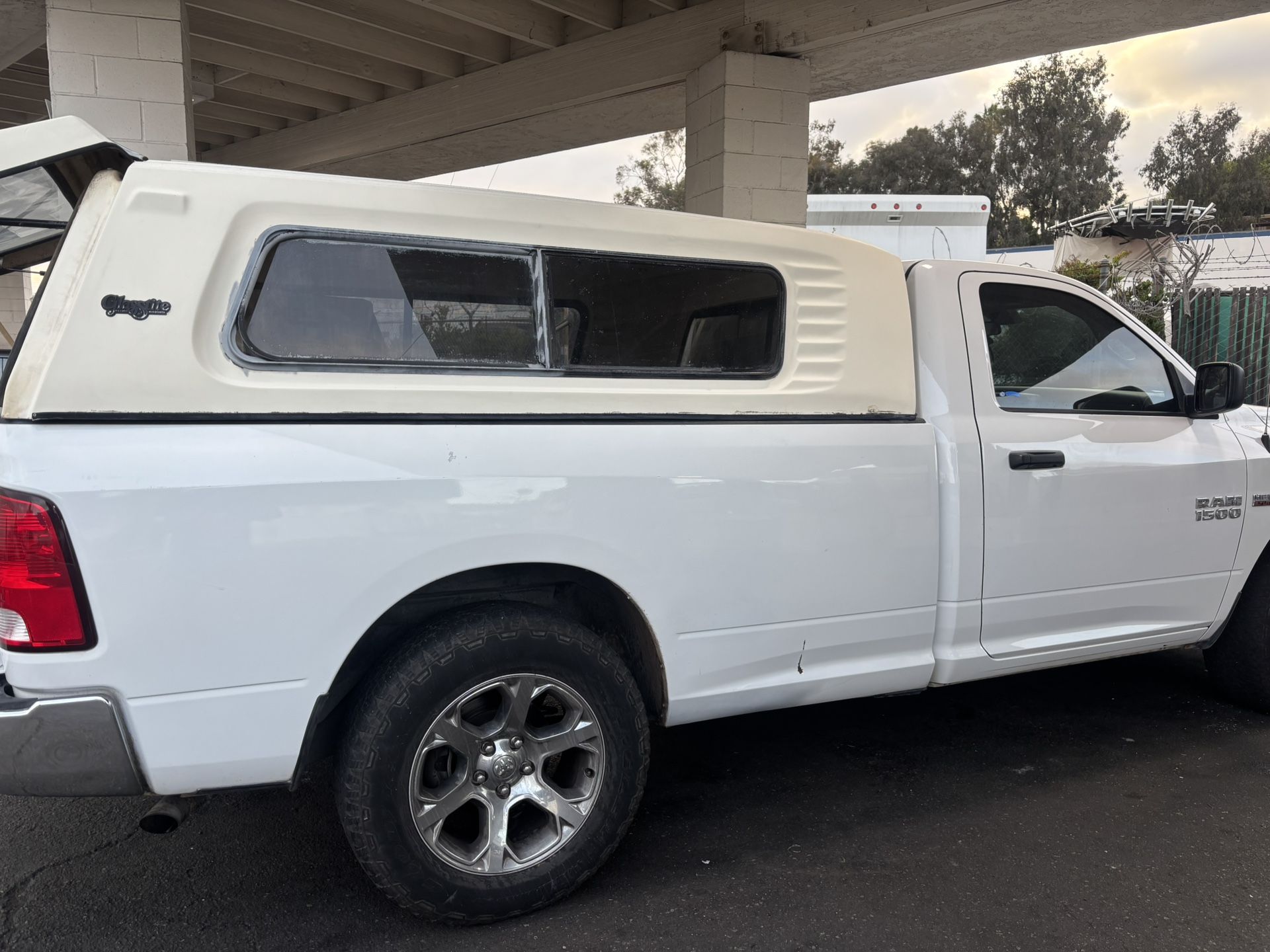 8 foot ram GMC fiberglass retro Camper Shell