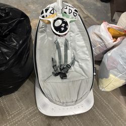 4moms Mamaroo Baby Swing 