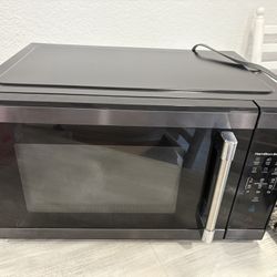 Brand New Microwave 