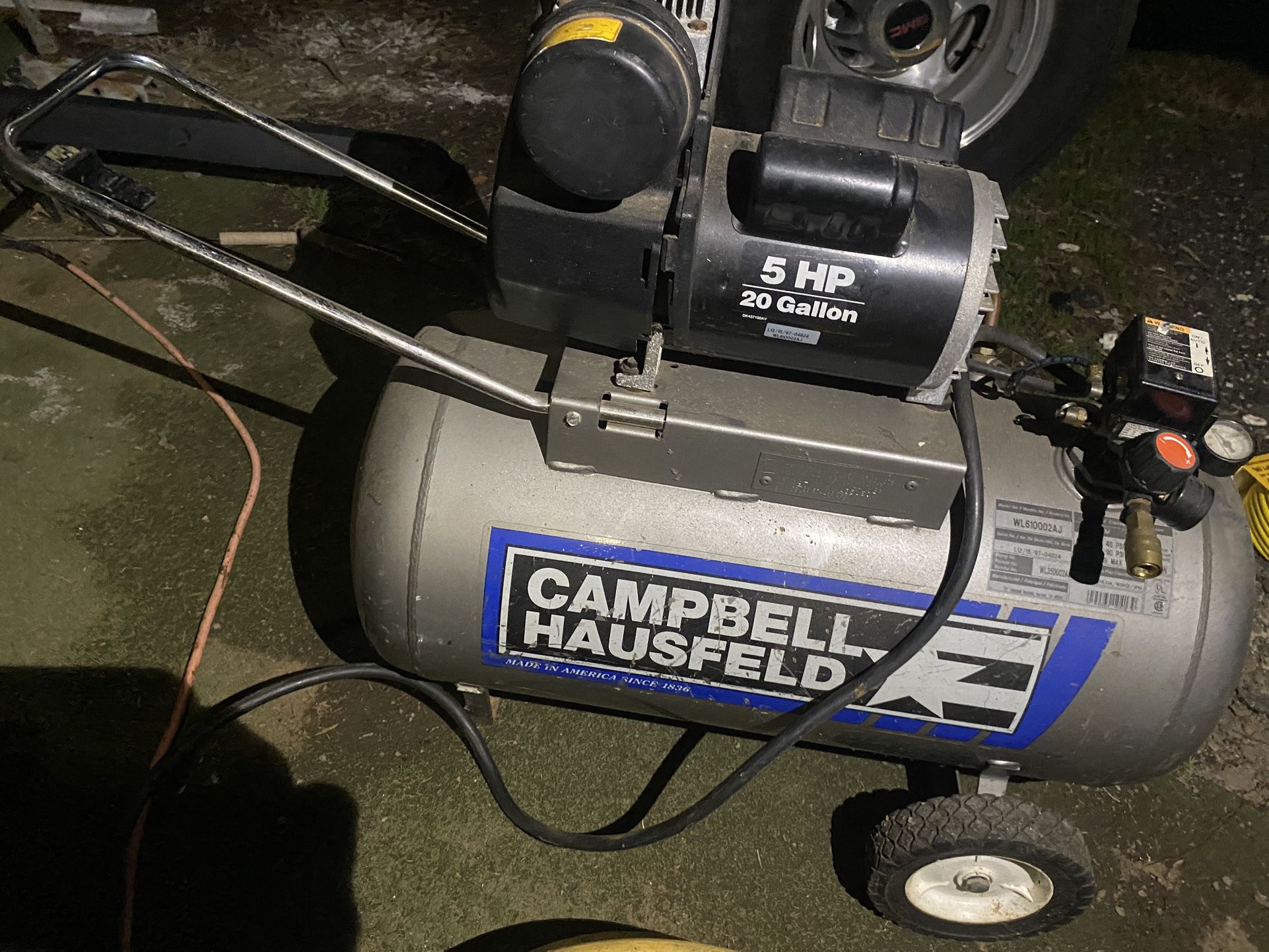 Air Compressor 20 Gallons 