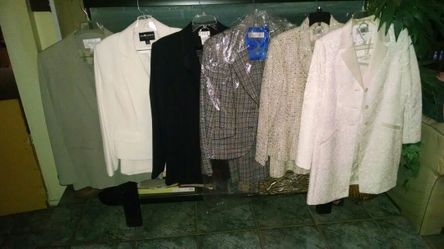 Ladies suit size 12