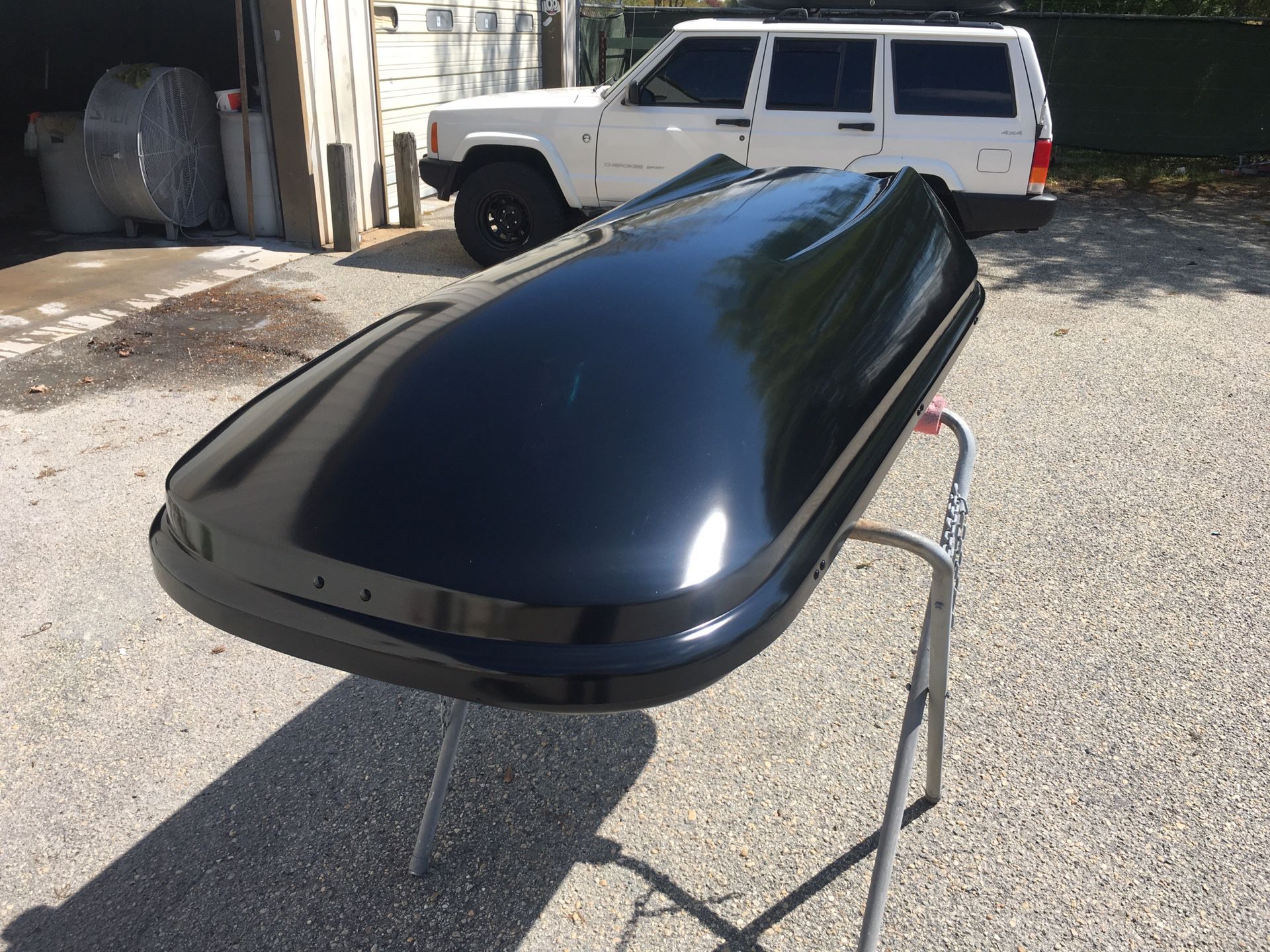 Sears xcargo luggage cargo carrier roof box for Sale in Yorktown, VA
