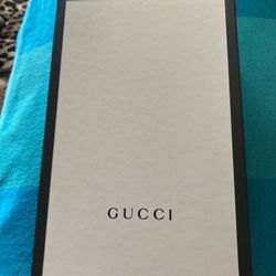 Gucci box