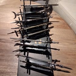 Chinese Sword Collection Metal Swotd With Stands 