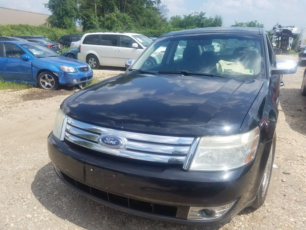 2008 Ford Taurus