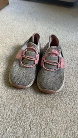 toddler sneakers 7t