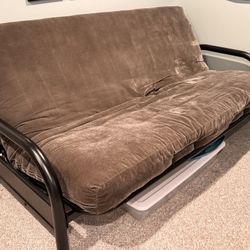 FUTON