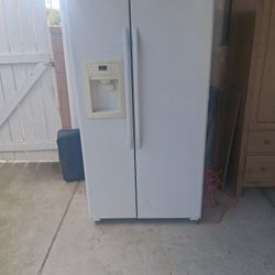 General Electric Refrigerator 