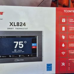 Trane XL824 Smart Thermostat (New)