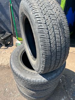 Goodyear Wrangler 255 65 17