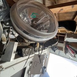 2017 Jeep Patriot LH Head Light ‼️