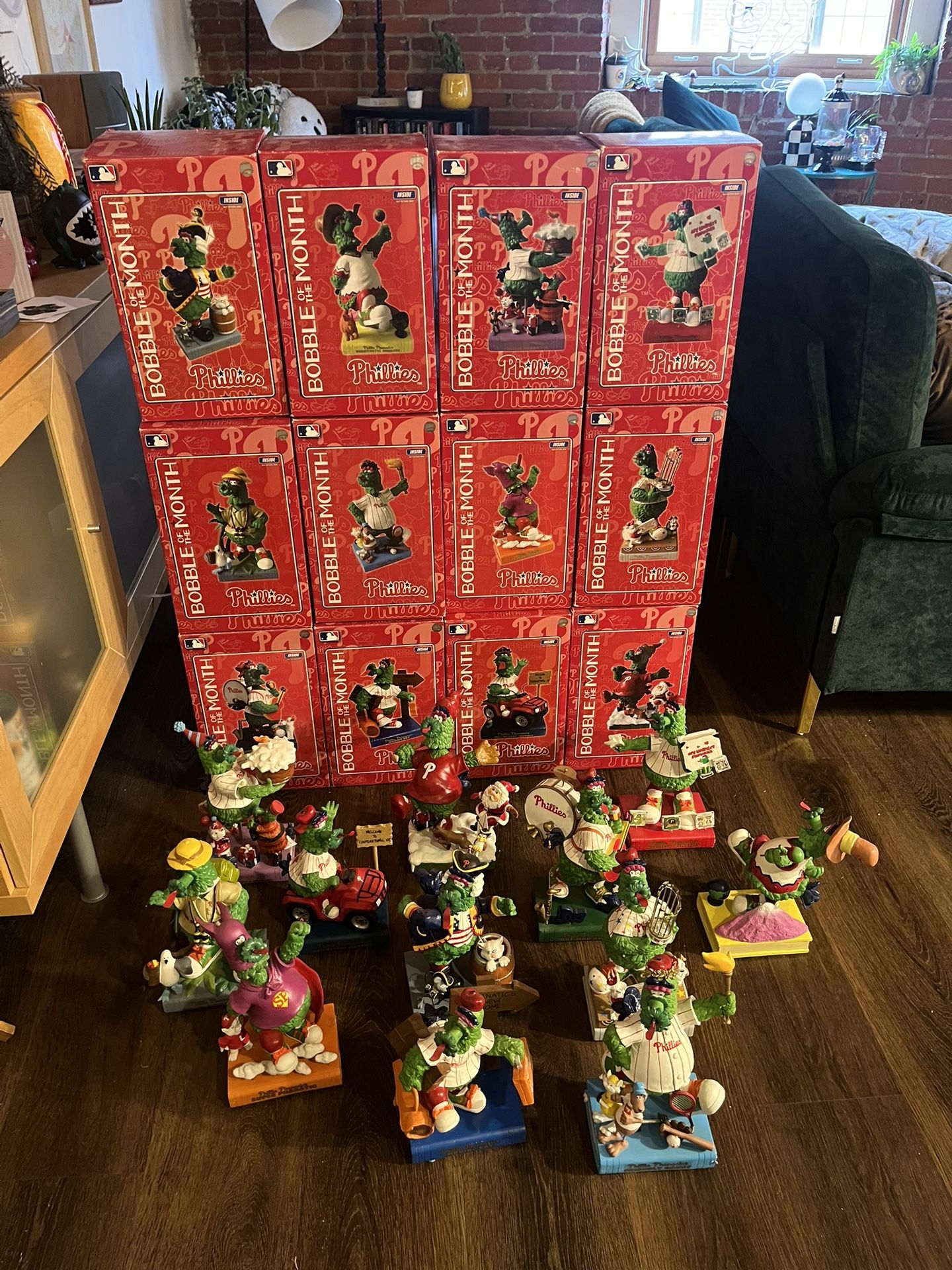 2014 Phanatic Bobble Of The Month Complete Set
