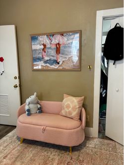 Pink bench - free
