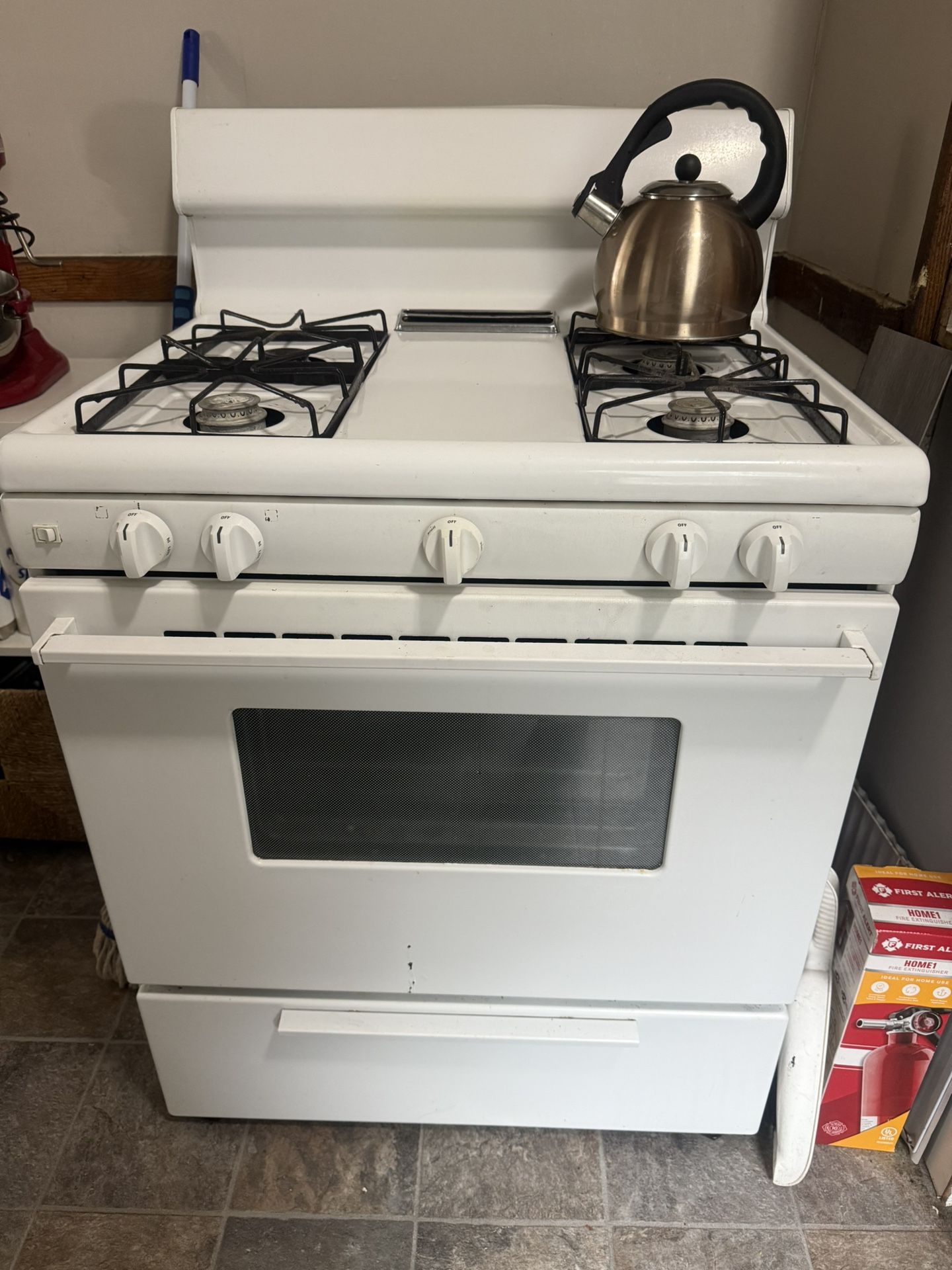 White Gas Range - Works Great