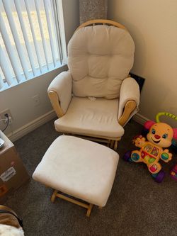 Glider Rocking Chair with Ottoman
