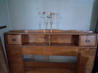 Wooden head board