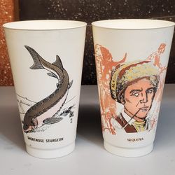 Vintage Collectible 7-11 MLB and Save A Living Thing Cups 