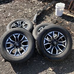3rd Gen Toyota Tacoma Wheels and Tires