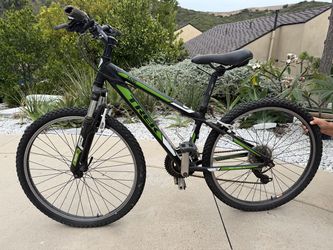 Trek 3500 Mountain Bike — Alpha Aluminum, Shimano, Rides Great — $125 OBO