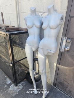Mannequins