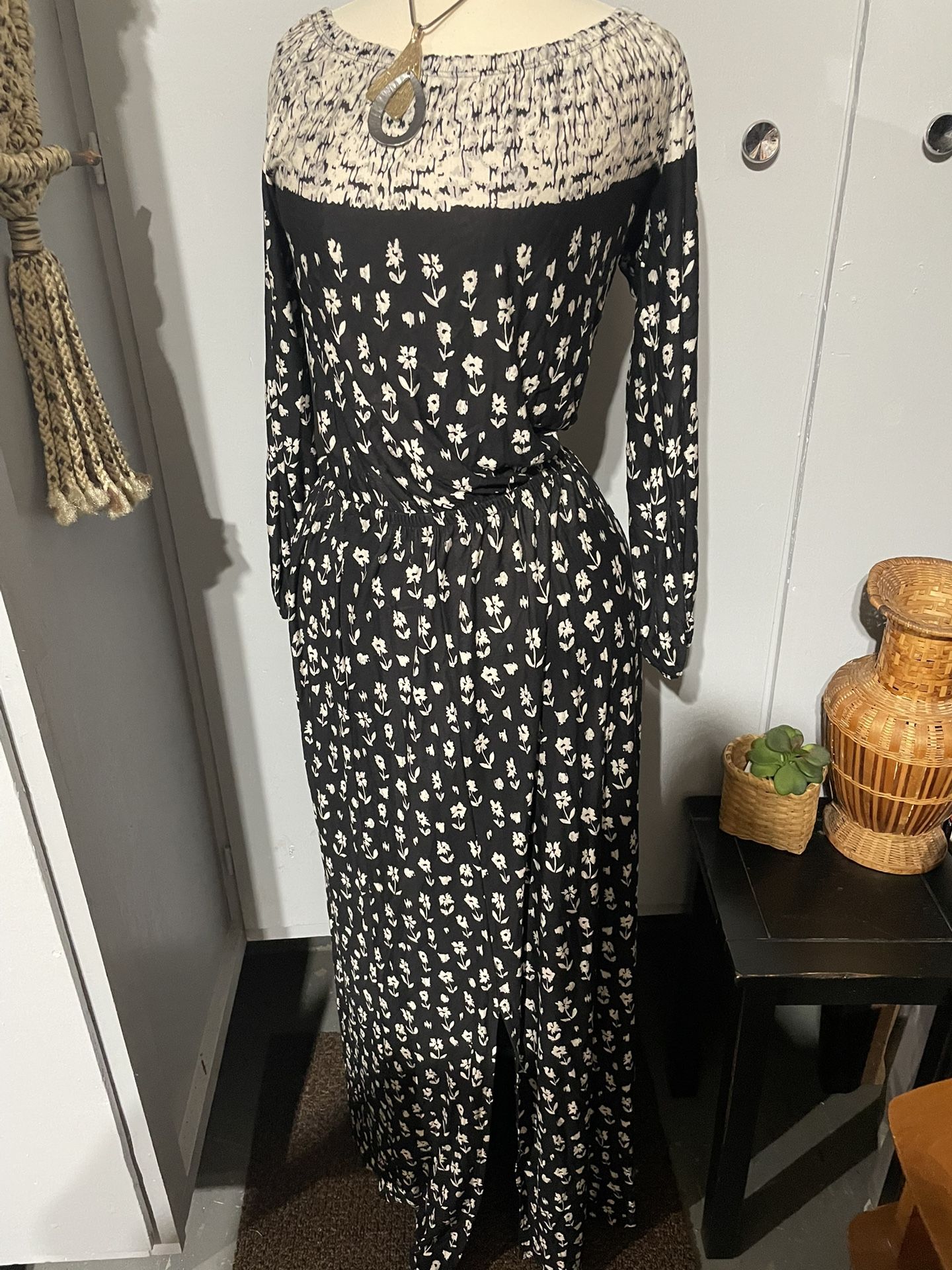 Lascana Beautiful Women’s Long Maxi . Dress 👗 Size Small