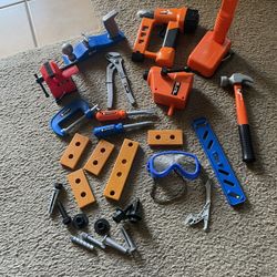 Kids Play Tool Set 10.00 Puo Fontana 