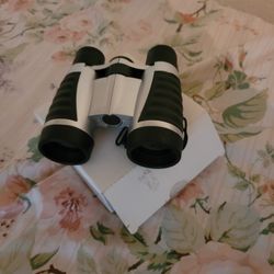 BINOCULARS