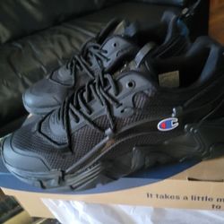 New! Champion Shoes 10.5 Mens