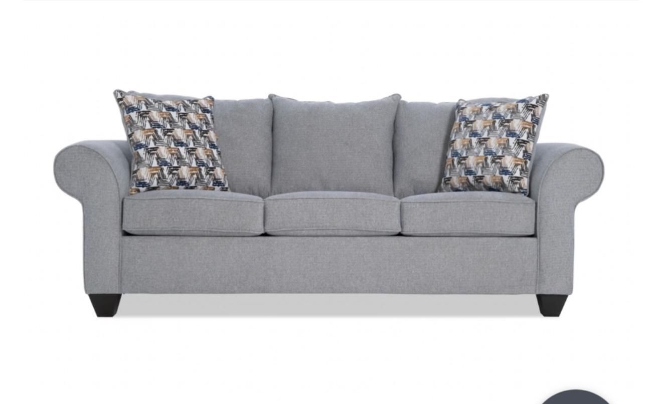 Sofa/ Three Seater