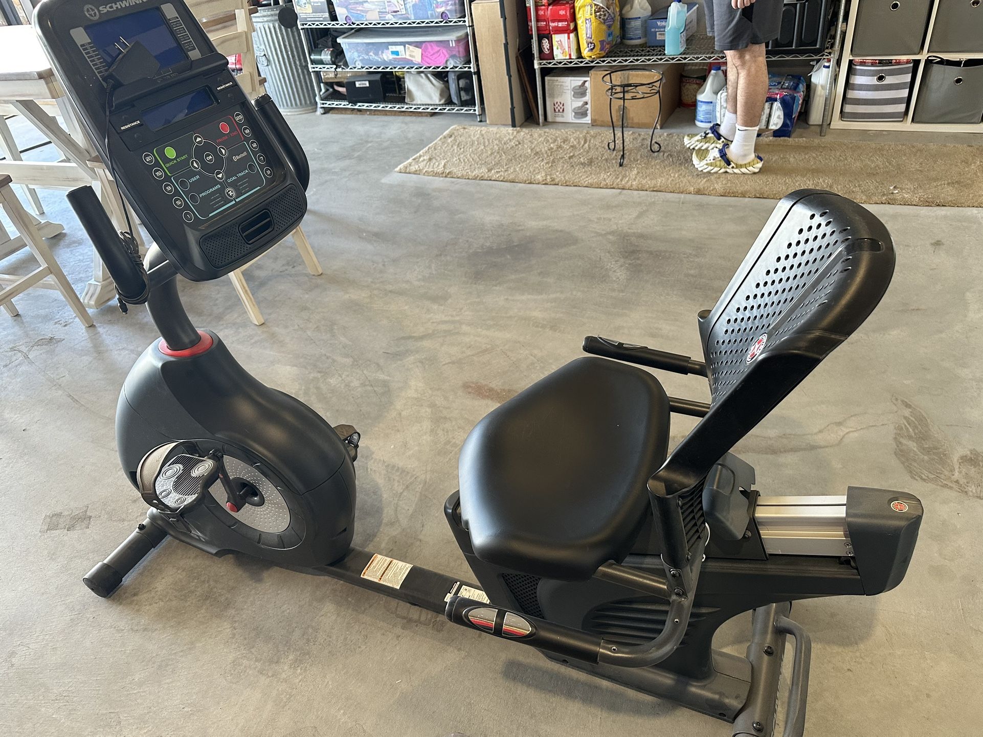 Schwinn 230 Recumbent Bike