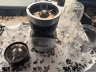 Ganiza blender and grinder