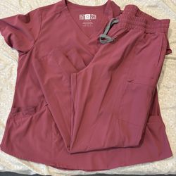 Wonder Wink Scrubs 