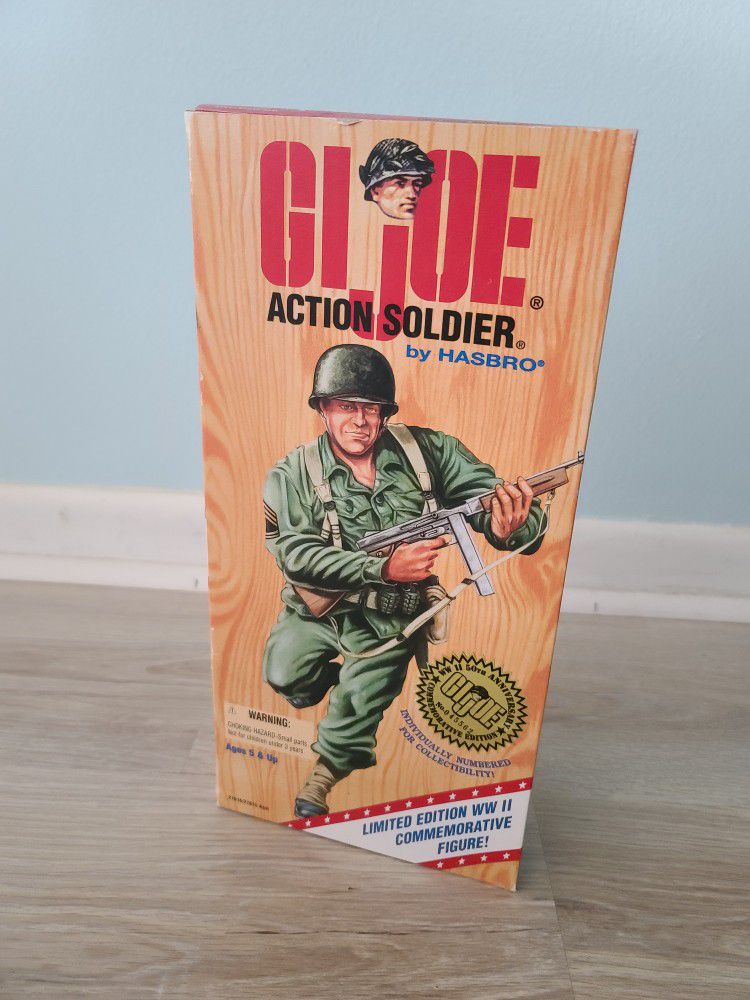 Hasbro GI Joe Action Soldier Limited Edition WWII Commemorative Figure 50th 12" 1995