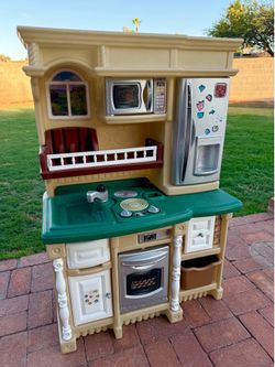 Step 2 kids kitchen